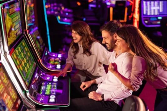 iwbet app ကာစီနို Live Casino Baccarat Dragon Tiger Myanmar MMK Real Dealer HD